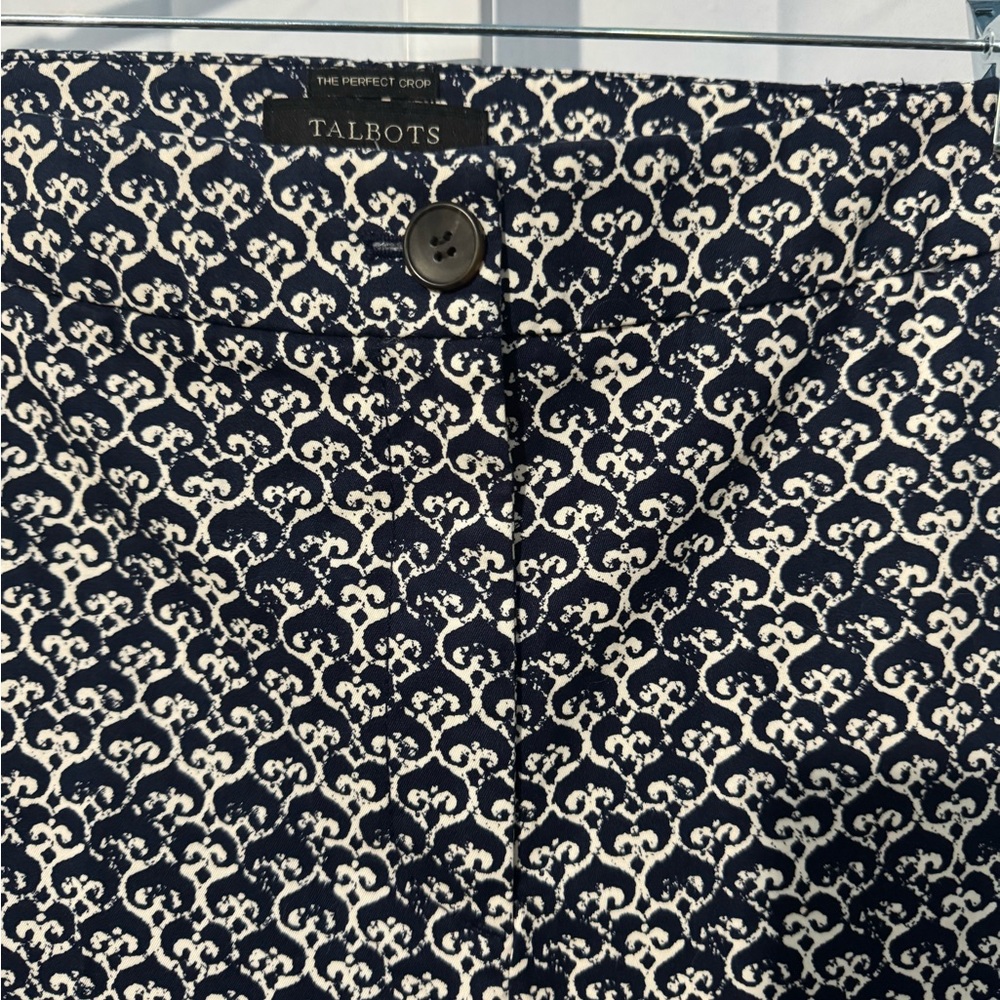 Talbots Woman Blue and Cream Patterned Trousers Size 16W - Picture 2 of 4